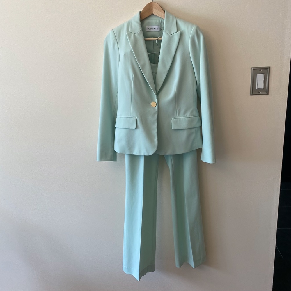 Calvin Klein Pants Suit with Blazer Mint Green